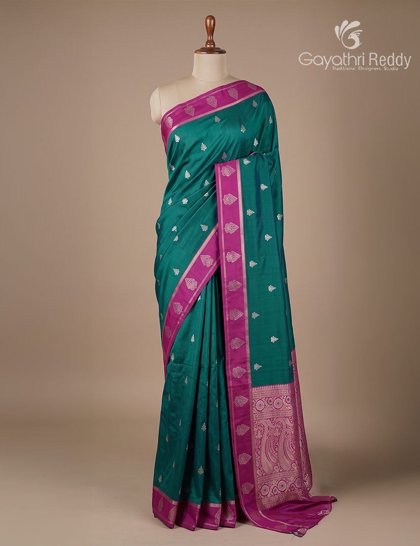 Semi Kanchipuran Silk Saree in Deep Peacock Blue and  Magenta