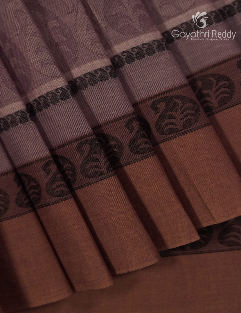 Pure Kanchi Cotton Saree in Khakhi Green