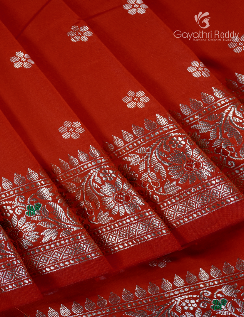Semi Banaras Katan Silk Saree in Red