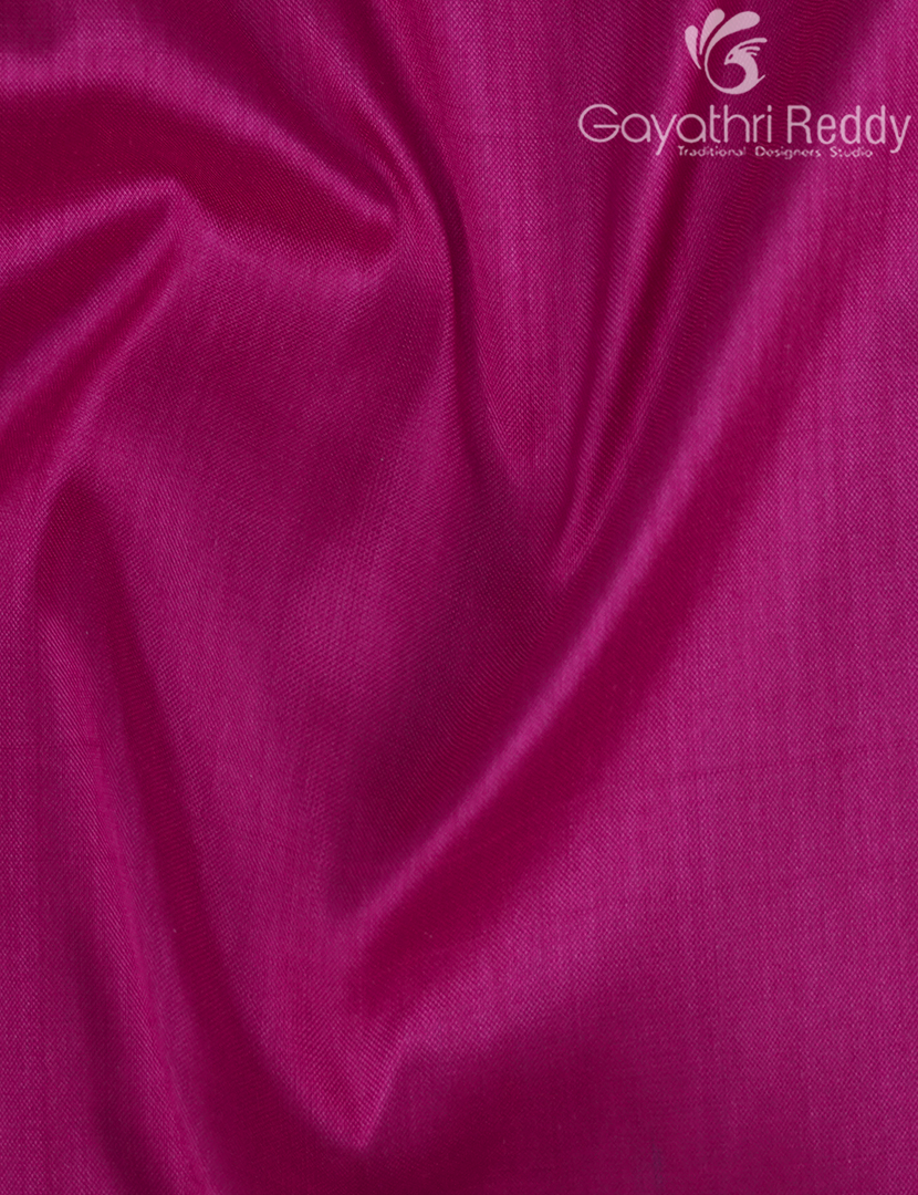 PURE IKKAT PATTU-IP770
