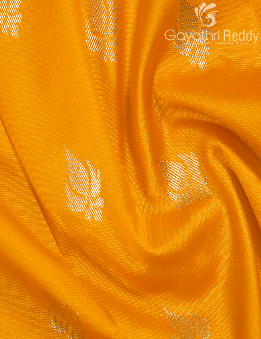 SEMI KATAN SAREE-SKN133