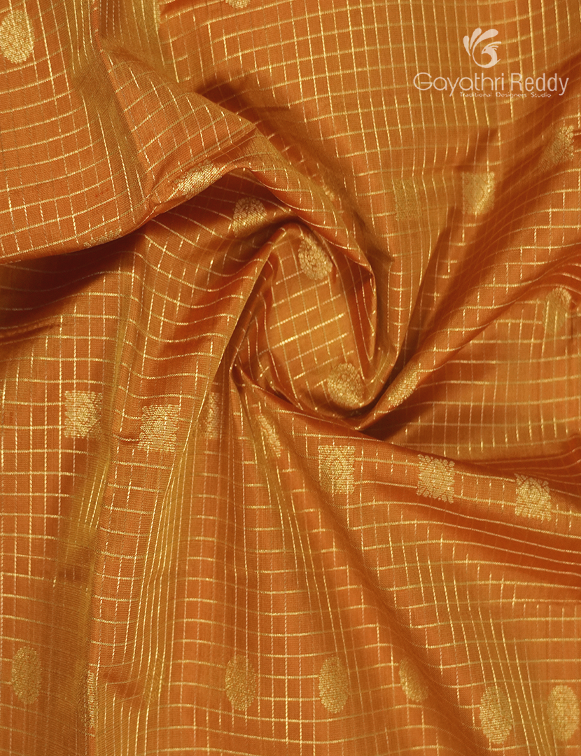 Pure Kanchipuram Vintage Silk Saree in Mustard and Orange