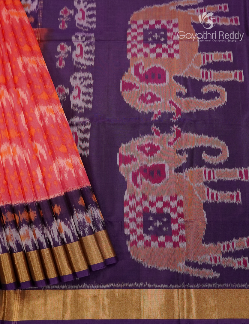 Kanchipuram Sico Saree in Peach and Deep Violet