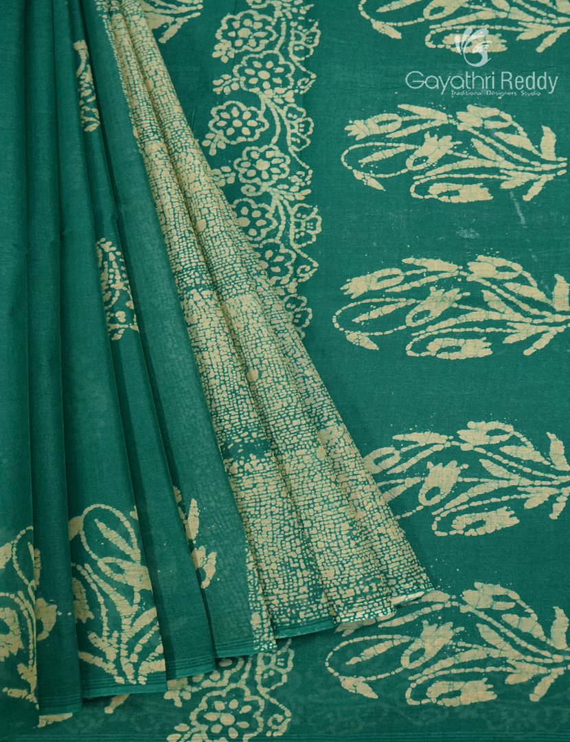Cotton Batik Print Saree in Rama Green