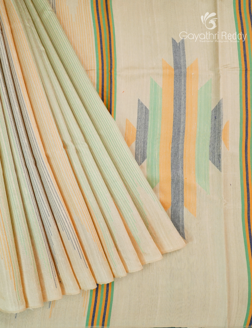 Pure Khadi Pattu Saree in Pastel Cream