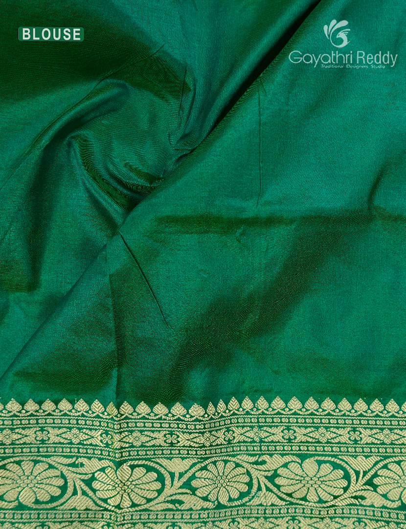 Pure Valkalam Silk Saree in Leaf Green