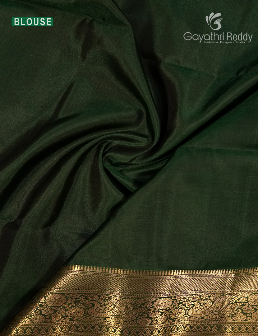 Pure Kanchipuram Soft Silk Saree in Deep Maroon and Green
