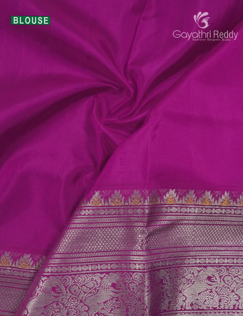 Pure Venkatagiri Silk Saree in Baby Pink and Deep Pink