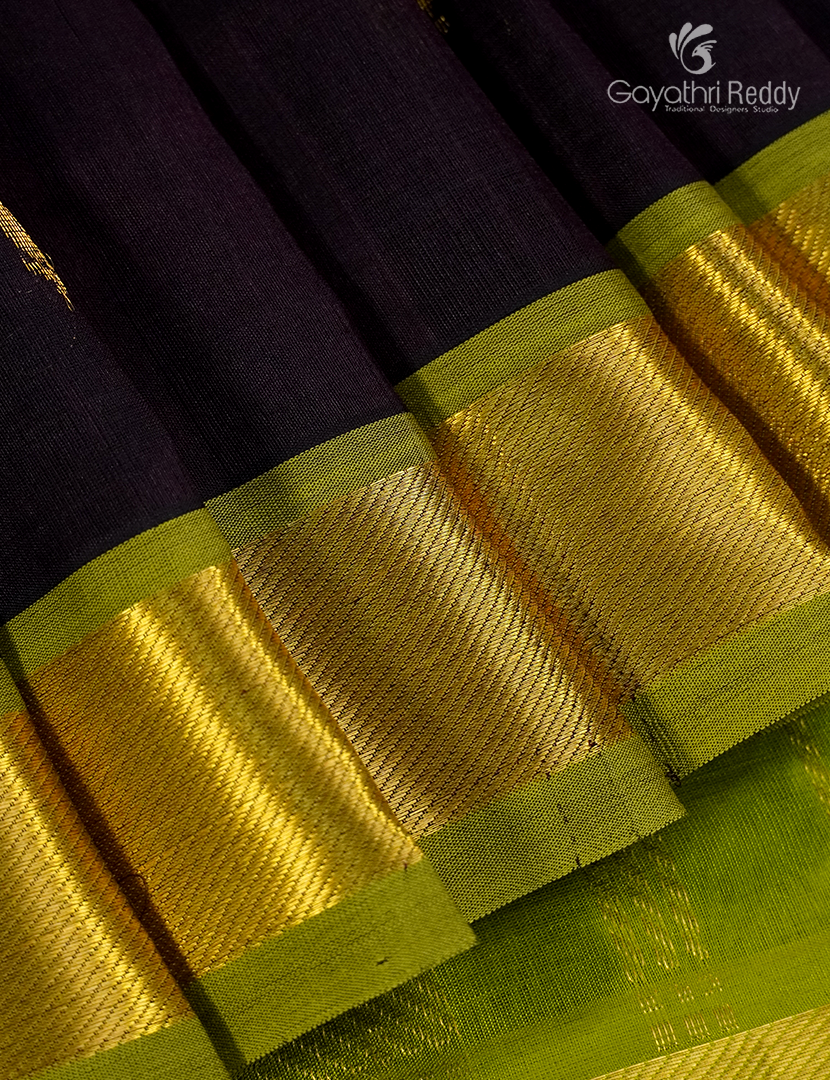 Pure Arani Sico Saree in Deep Snuff and Leaf Green