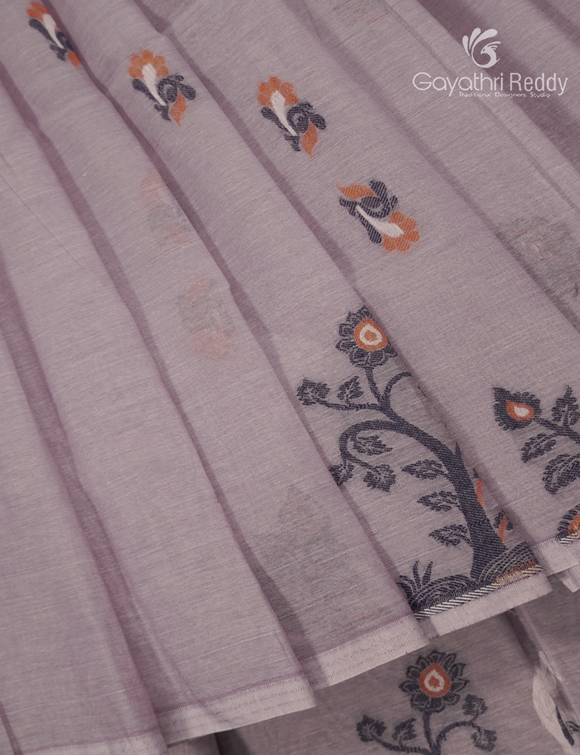 Jamdani Cotton Saree in Pastel Lavender