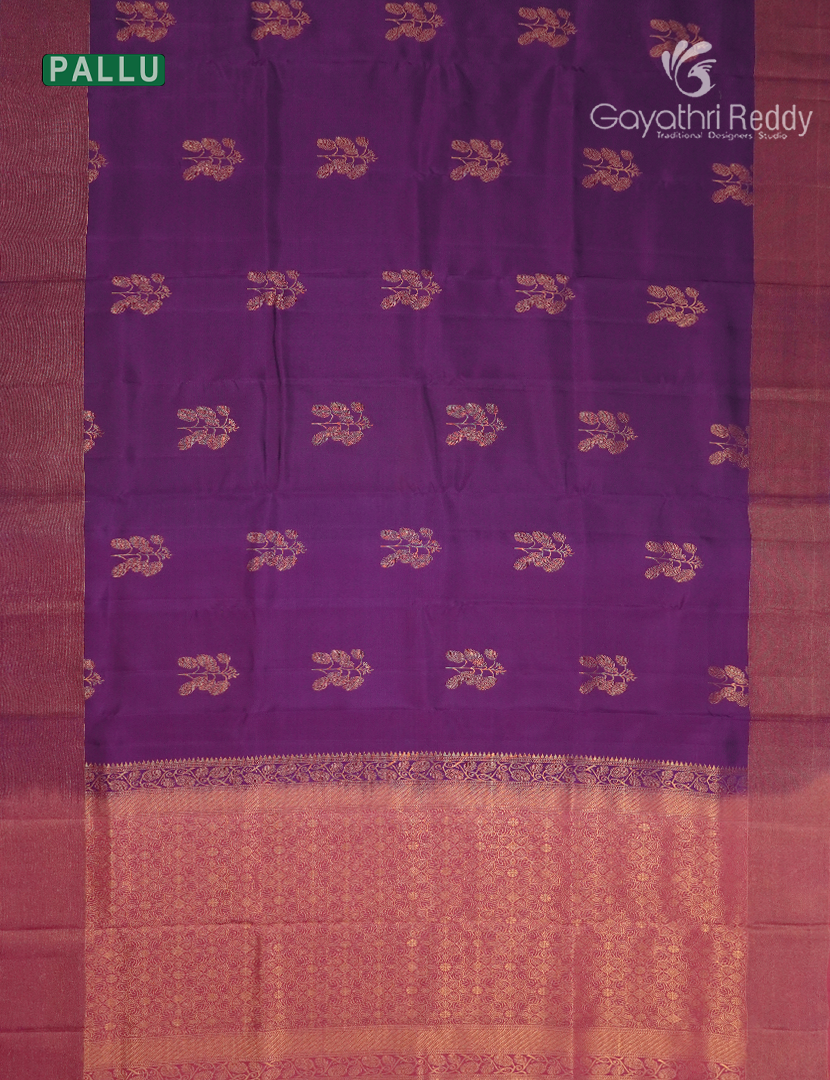 Pure Kanchipuram Silk Saree in Deep Jamun ( Small Borders )