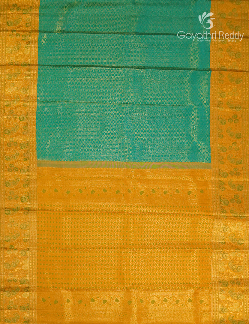Pure Kanchipuram Bridal Silk Saree in Sea Green and Golden Yellow ( Brocade )