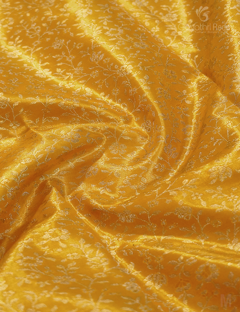 KANCHI PATTU TISSUE-KP7031