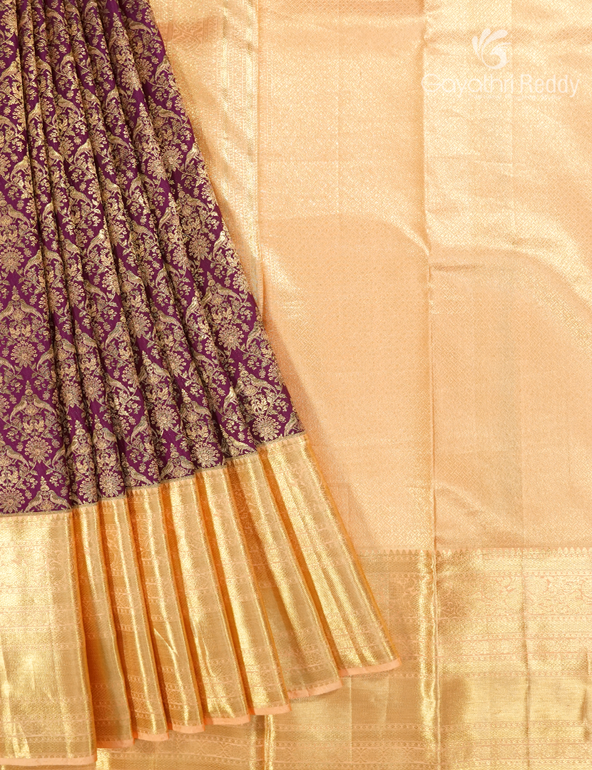 Pure Kanjivaram Bridal Silk in Burgundy and Apricot Peach