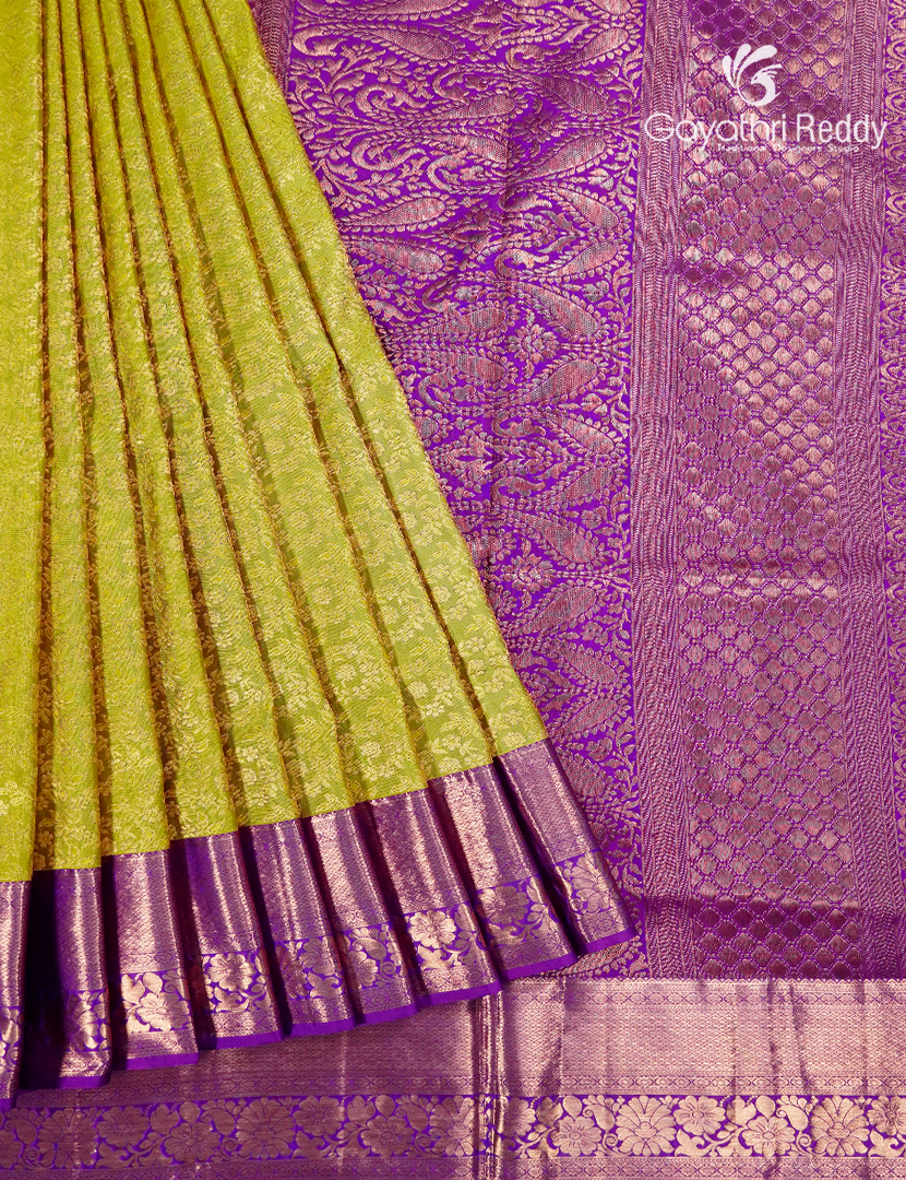 Kanchipuram Silk Saree in Lime Green and Magenta