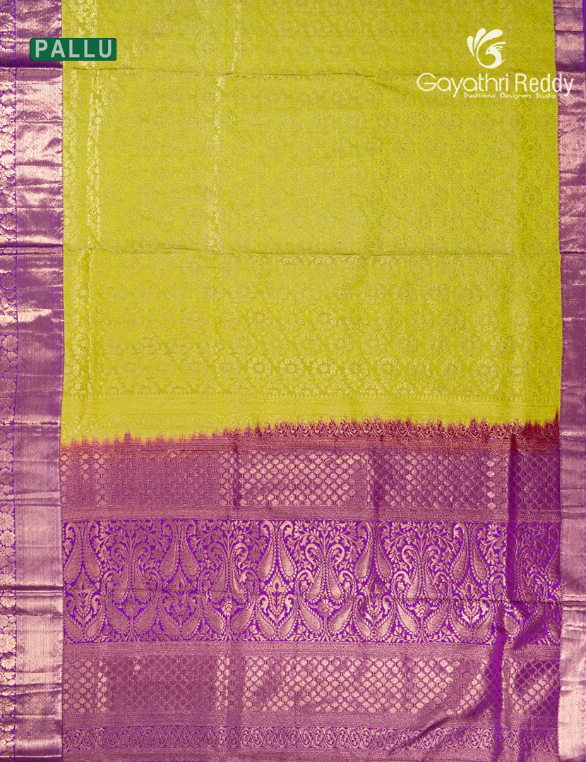 Kanchipuram Silk Saree in Lime Green and Magenta