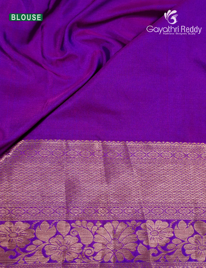 Kanchipuram Silk Saree in Lime Green and Magenta