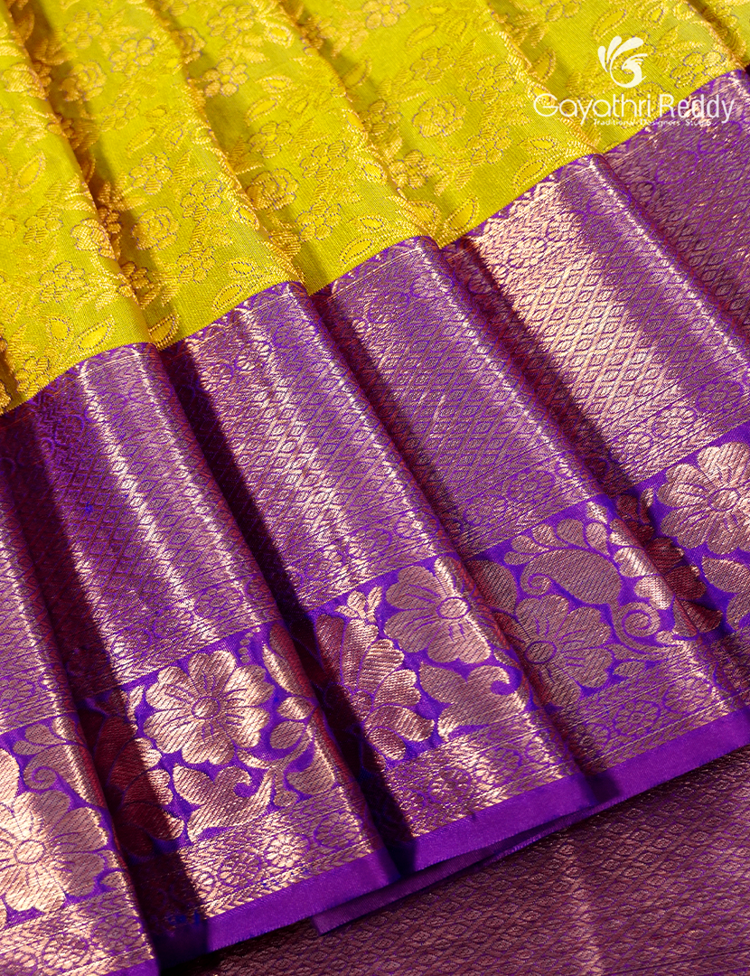 Kanchipuram Silk Saree in Lime Green and Magenta