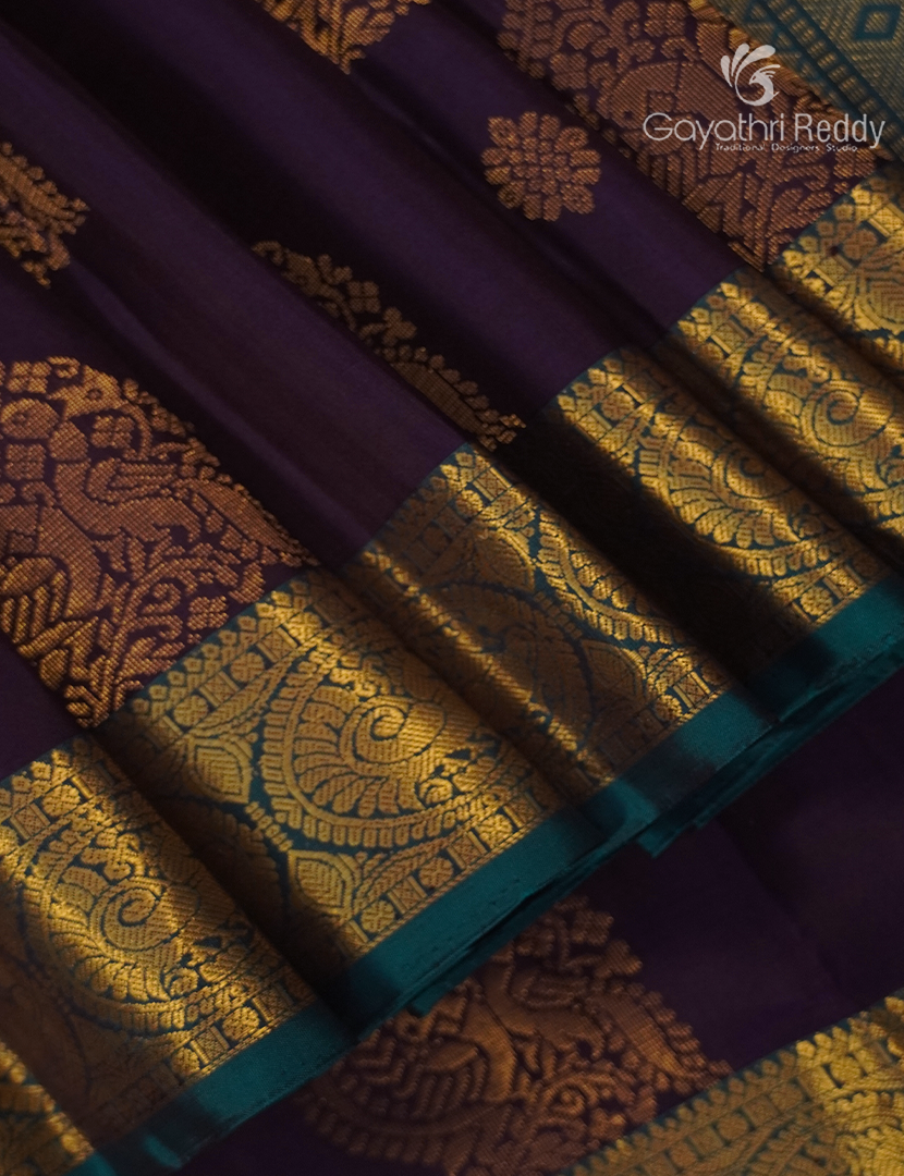 Pure Kanchipuram Silk Saree in Deep Purple and Deep Rama Green