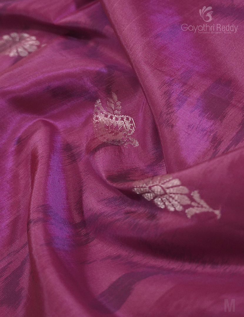 LIGHT WEIGHT IKKAT PATTU-IPS250