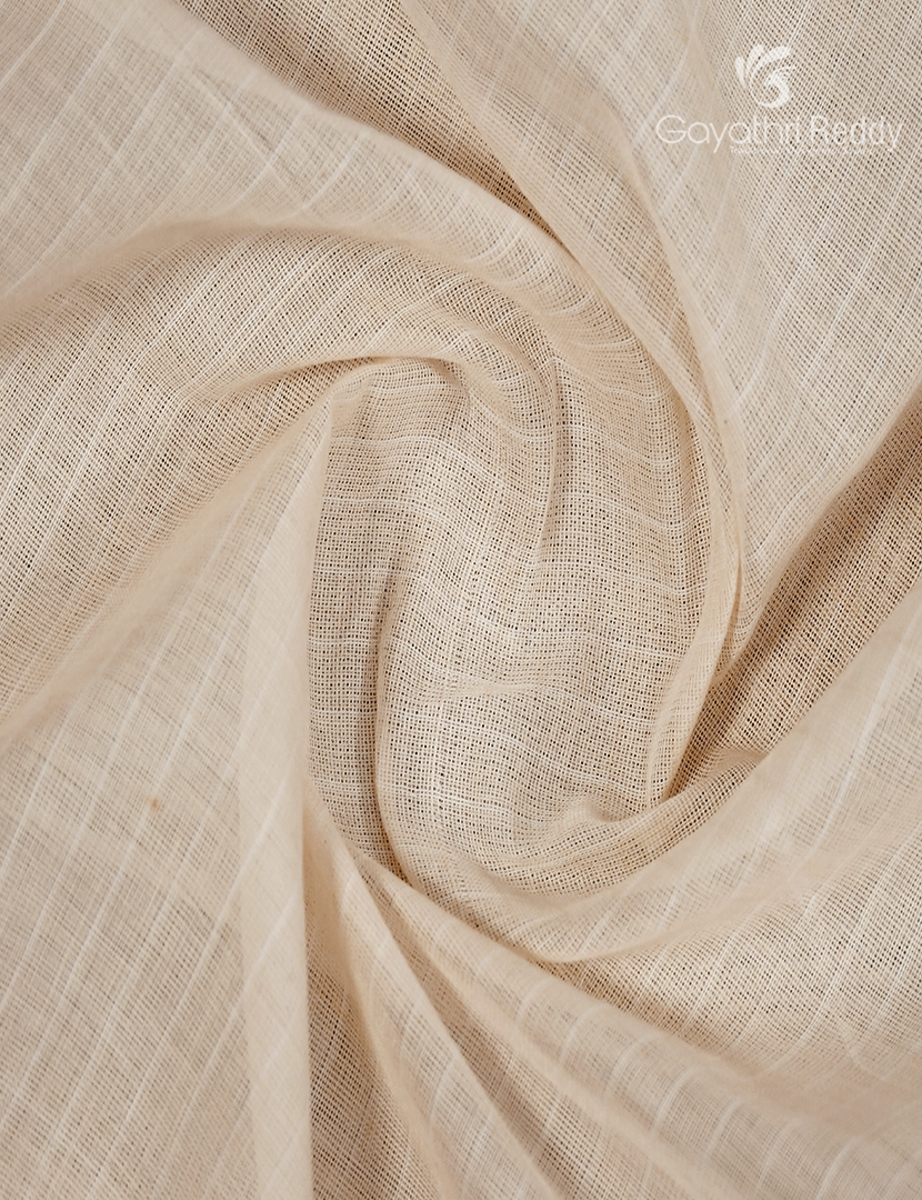 Pure Gadwal Cotton Saree in Cream and Bridal Red
