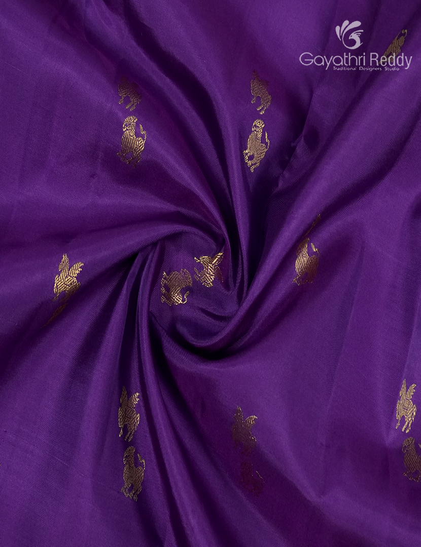 Pure Kanchipuram Silk Saree in Deep Violet and Lavender  (Broad Borders )