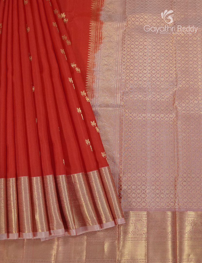 Pure Kanchipuram Silk Saree in Red and Pastel Pink (Broad Borders )