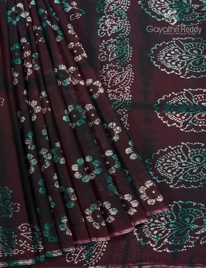 Cotton Batik Print Saree in Brown