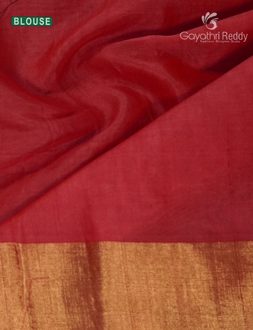Kanchipuram Sico Saree in Black and Peachish Orange