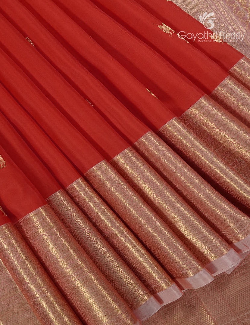 Pure Kanchipuram Silk Saree in Red and Pastel Pink (Broad Borders )