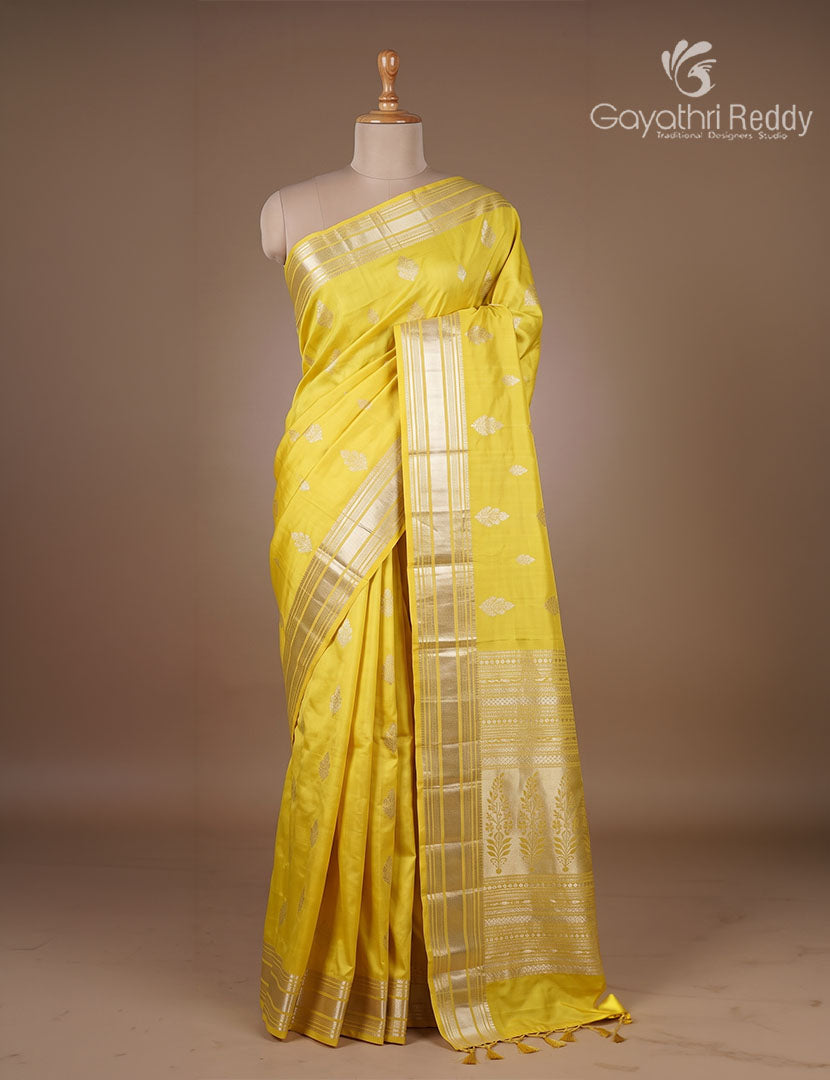 Pure Kanchipuram Silk Vintage Saree in Custard Yellow