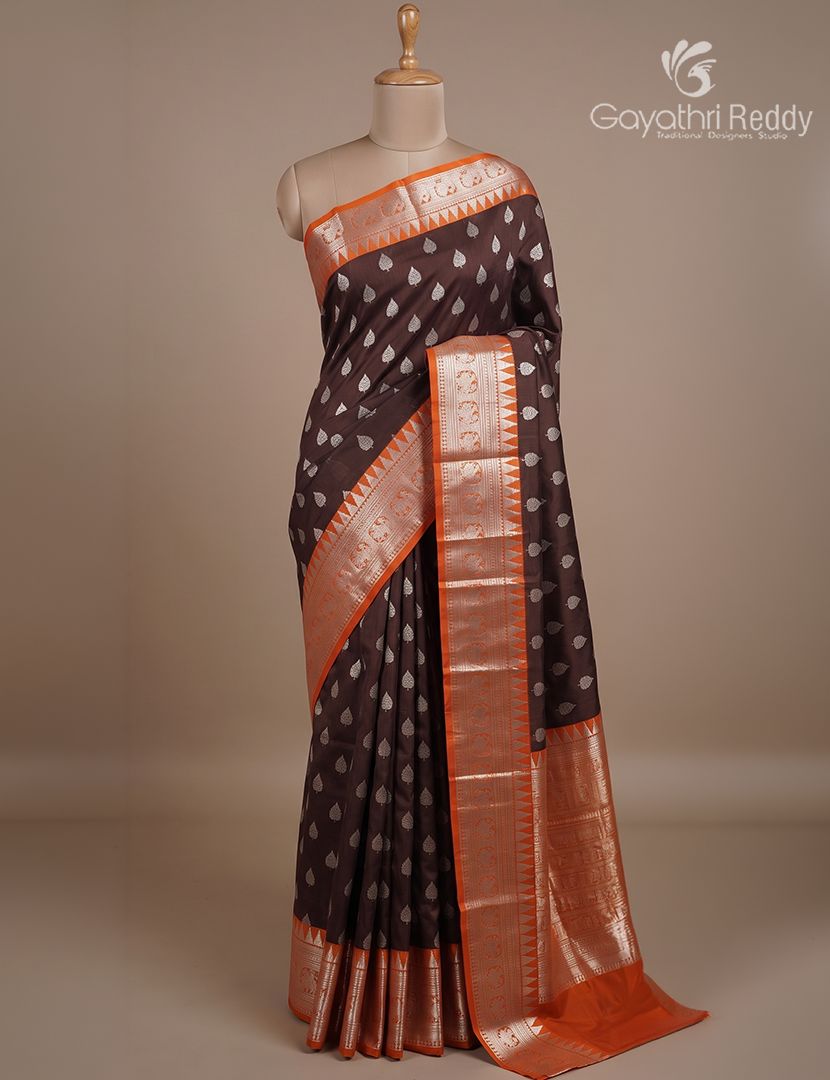 Pure Venkatagiri Silk Saree in Deep Snuff and Burnt Orange