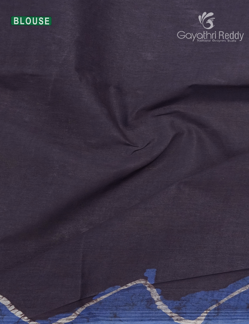 Cotton Batik Print Saree in Grey