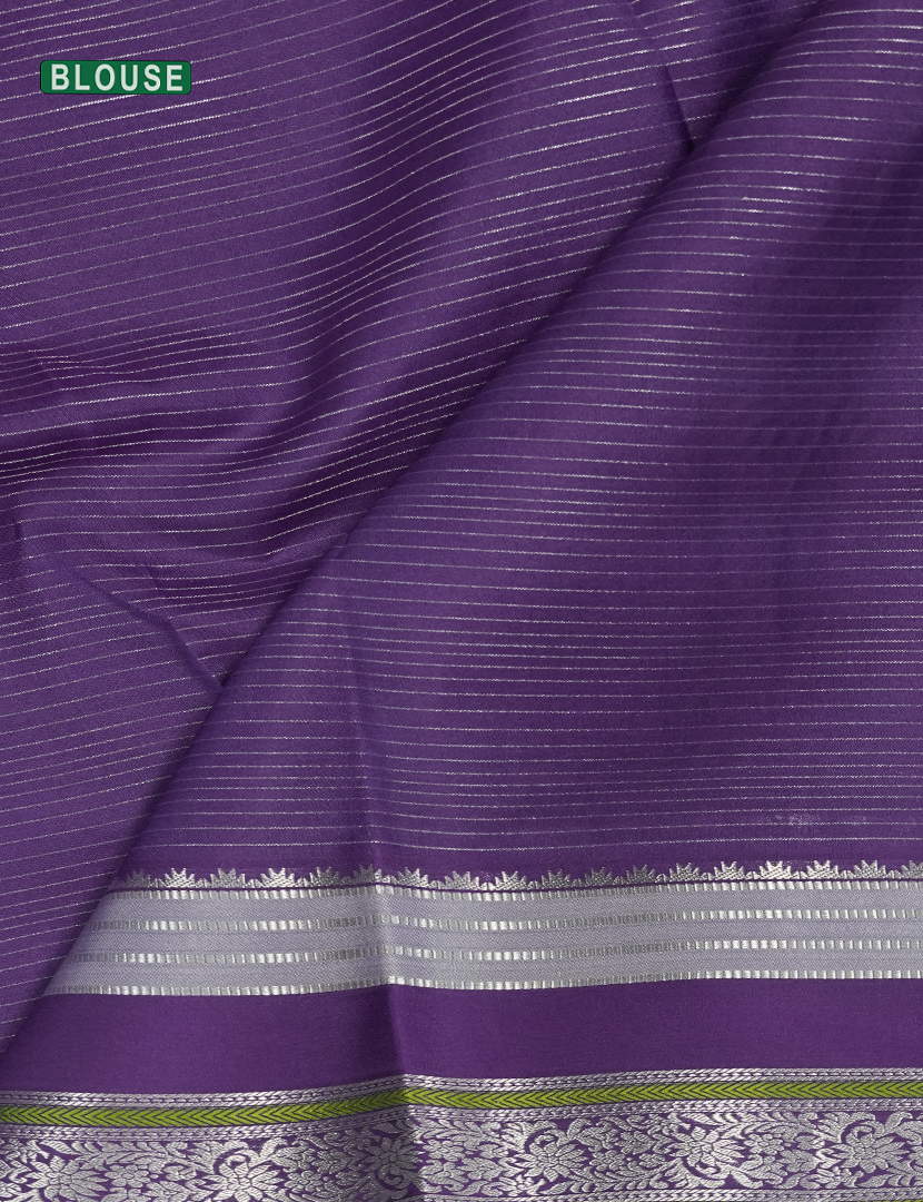 Pure Kanchipuram Silk Vintage Saree in Dual Tone of Sage Green and Purple