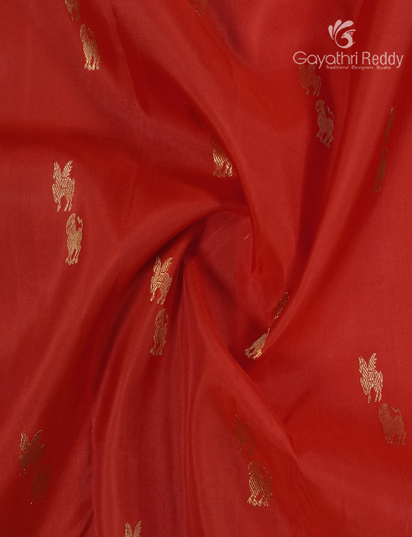 Pure Kanchipuram Silk Saree in Red and Pastel Pink (Broad Borders )