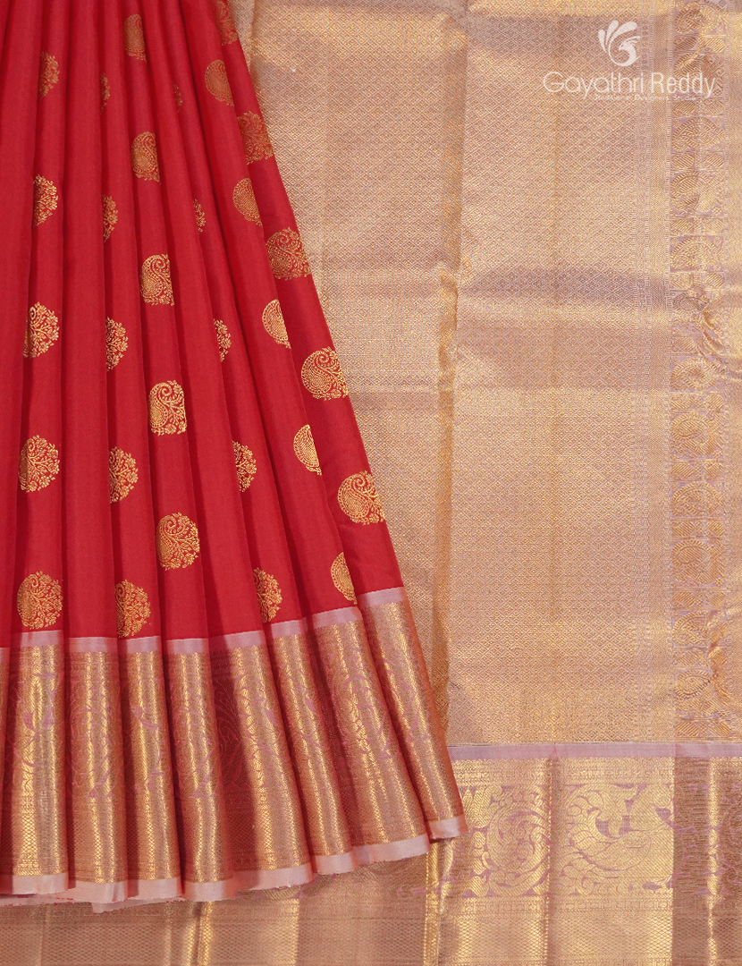 Pure Kanchipuram Silk Saree in Red and Baby Pink
