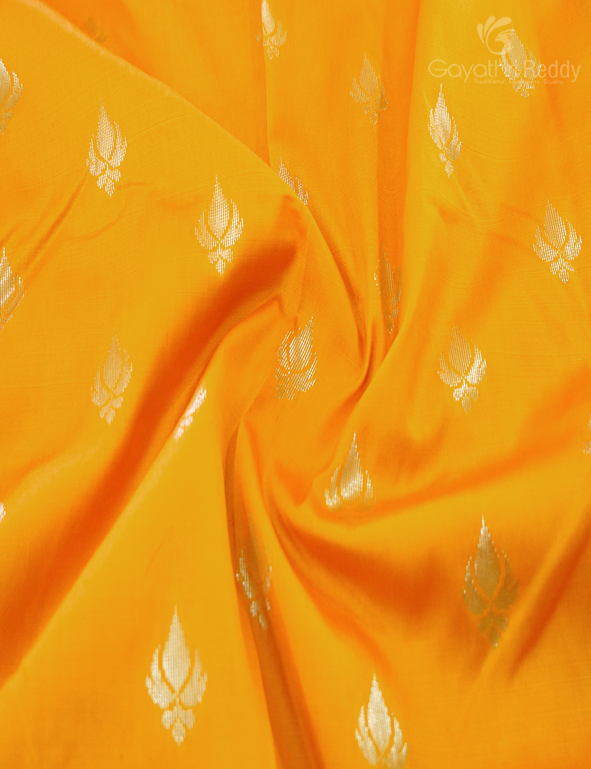 SEMI KATAN SAREE-SKN73