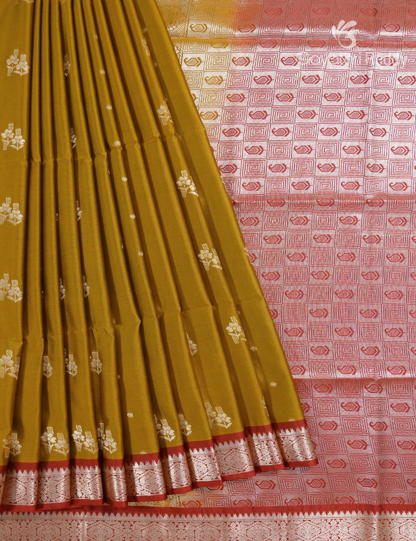 Soft Silk Saree in Dry Mehendi and Deep Rust