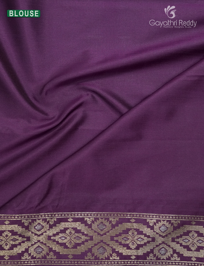 Semi Kanchipuram Art Silk Saree in Mehendi Green