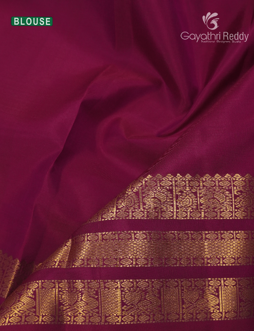 Pure Kanchipuram Silk Saree in Mustard and Rani Pink