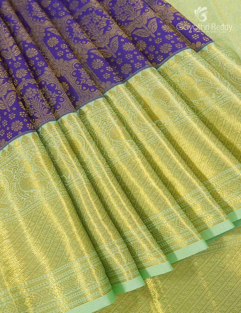 Pure Kanchipuram Silk Saree in Violet and Mint Green