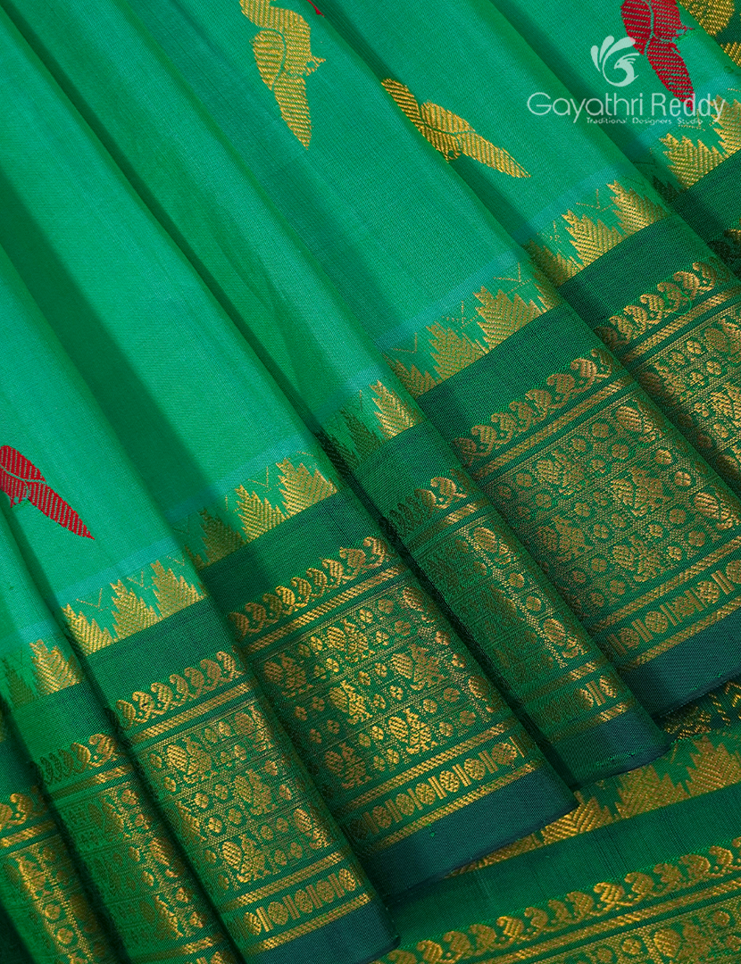 Pure Gadwal Silk Saree in Sea Green and Bottle Green