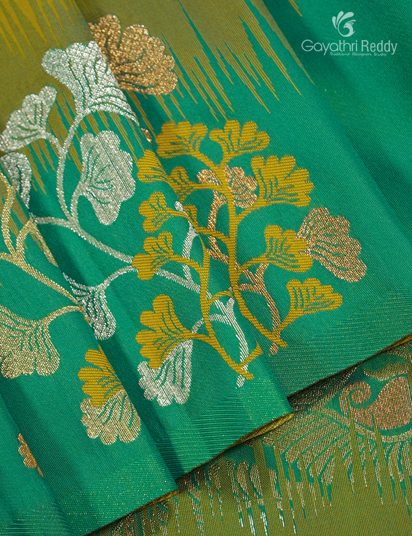 Semi Kanchipuran Silk Saree in Dry Mehendi and  Parrot Green