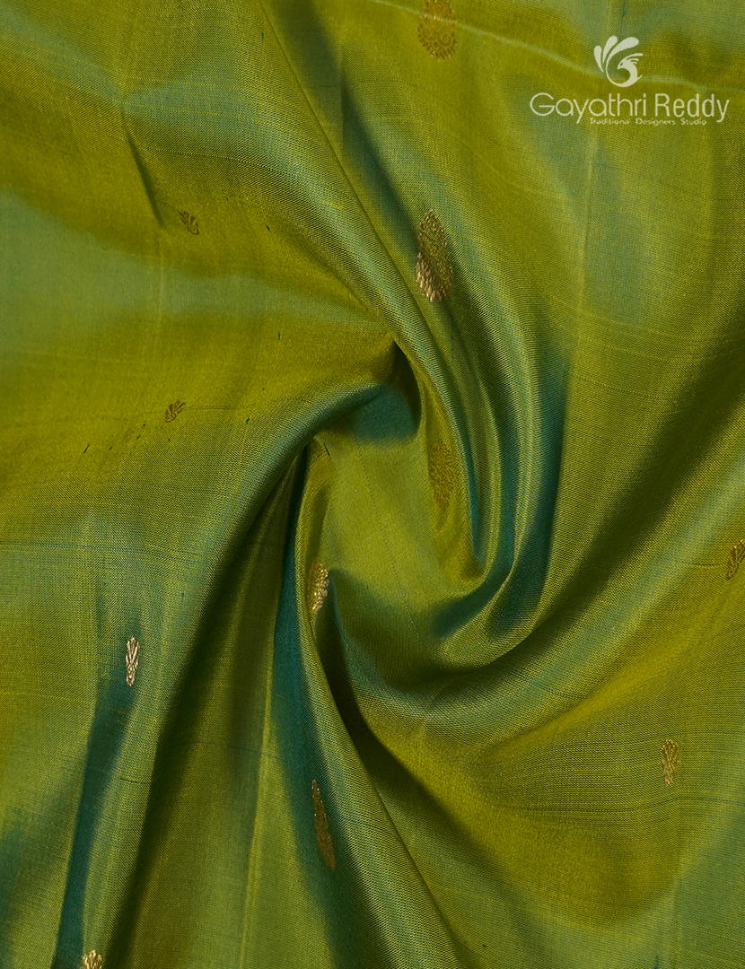 Pure Kanchipuram Soft Silk Saree in Parrot Green and Teal Green