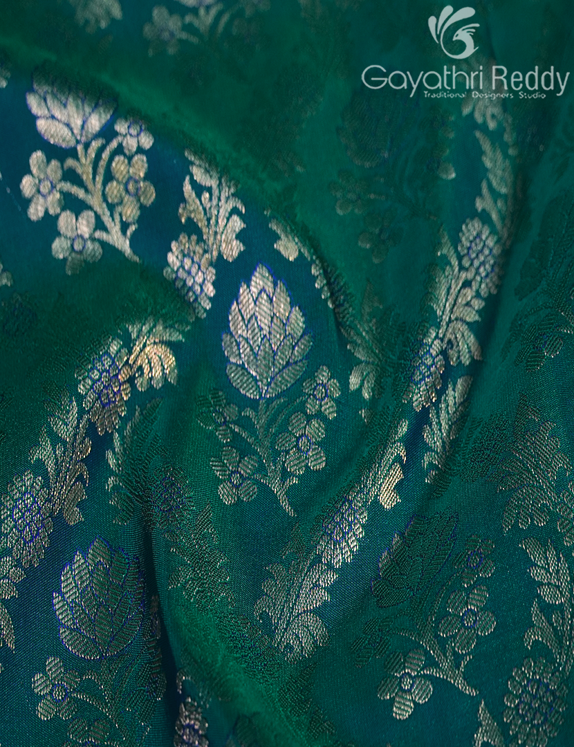 KANCHI PATTU-KP8442