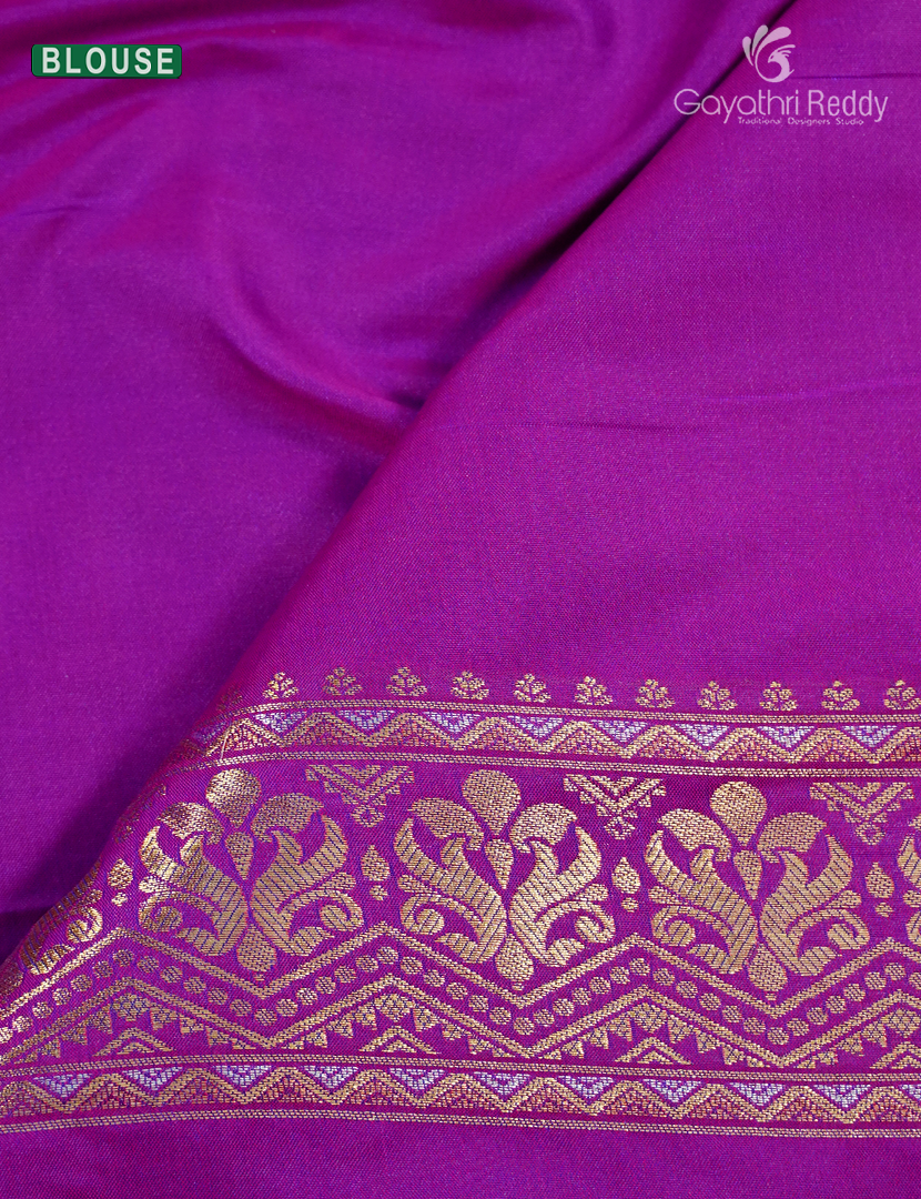 Semi Kanchipuran Silk Saree in Deep Peacock blue and  Magenta Pink