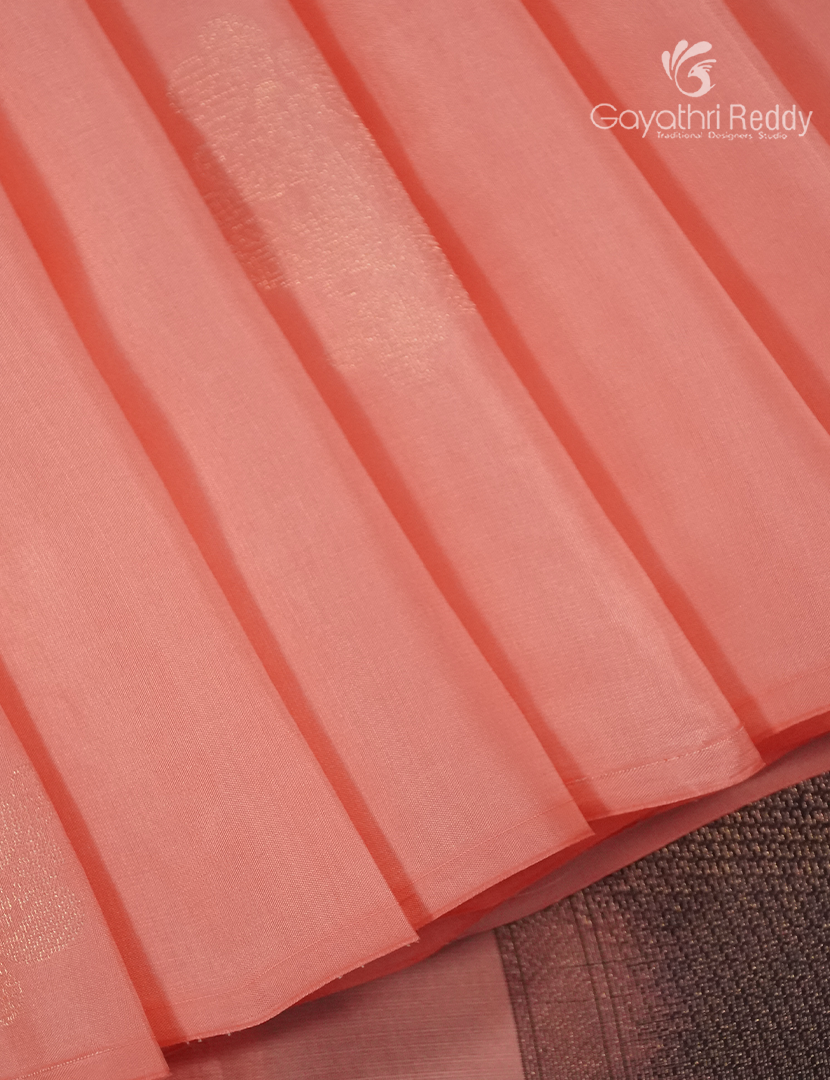 Pure Kanchipuram Silk  Saree in Peach ( Butta Style )