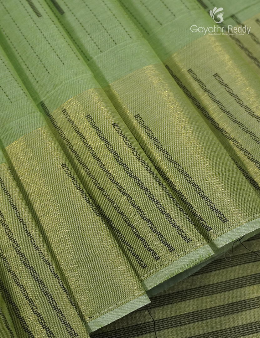 Pure Kanchi Cotton Saree in Parrot Green