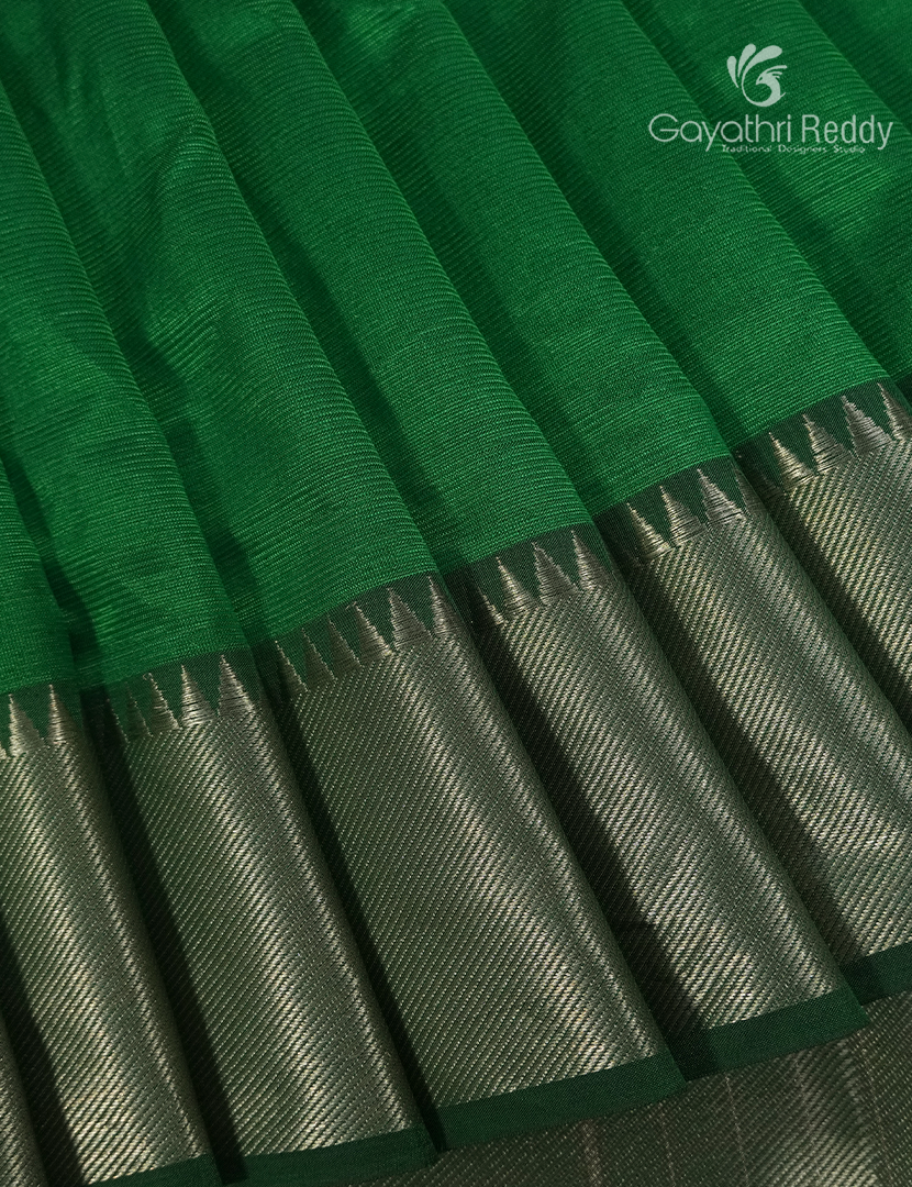 Mangalagiri Pattu Saree in Mango Green