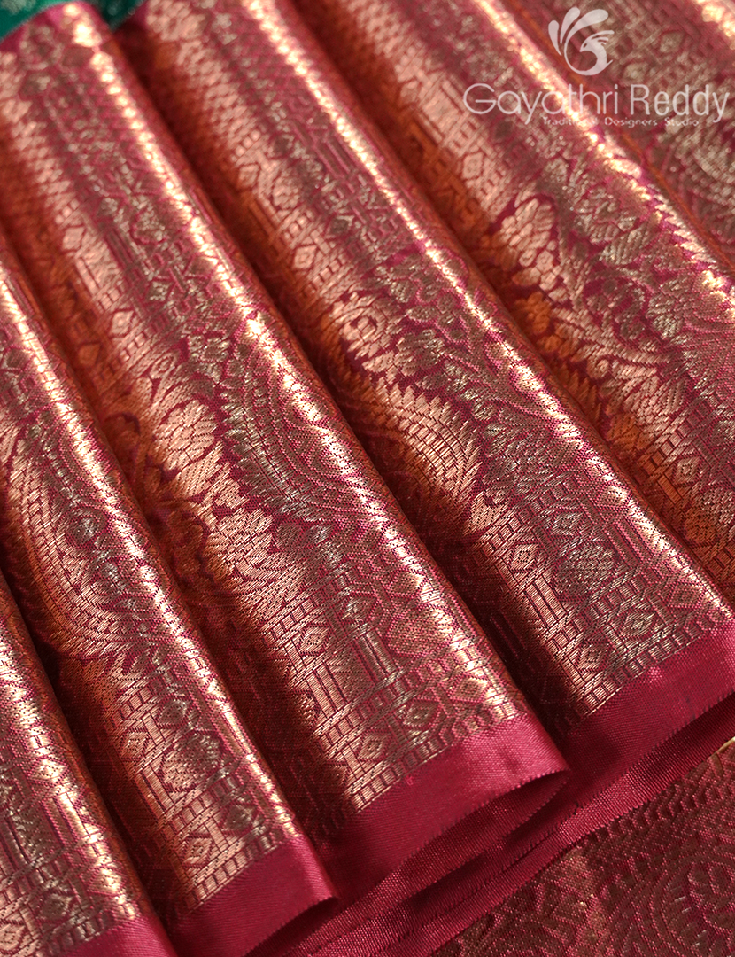 KANCHI PATTU-KP8250